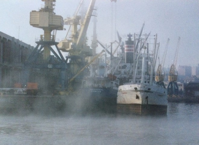The docks of Montevideo, May 1988