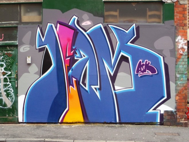 Deamze, King Square Avenue, Bristol, April 2016