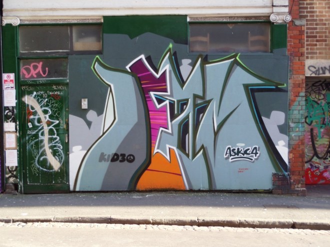 Deamze, King Square Avenue, Bristol, February 2016