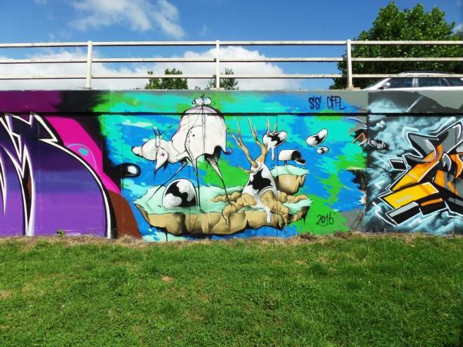 Unknown artist, M32 Roundabout, Bristol, August 2016