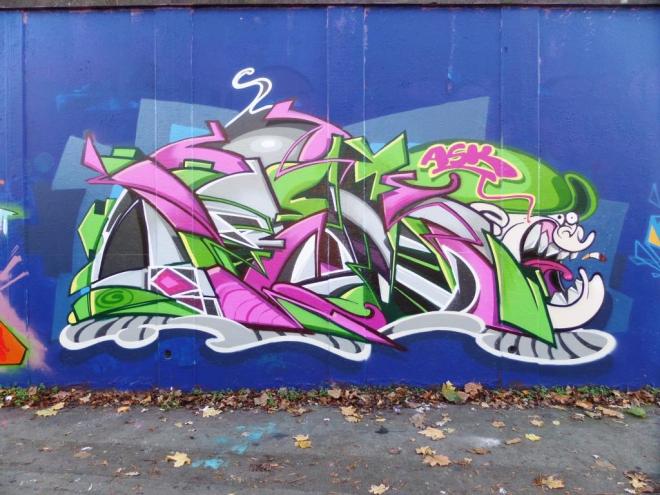 Deamze, M32 roundabout, Bristol, December 2016