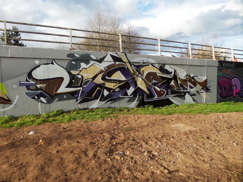 Sled One, M32 roundabout, Bristol, April 2017