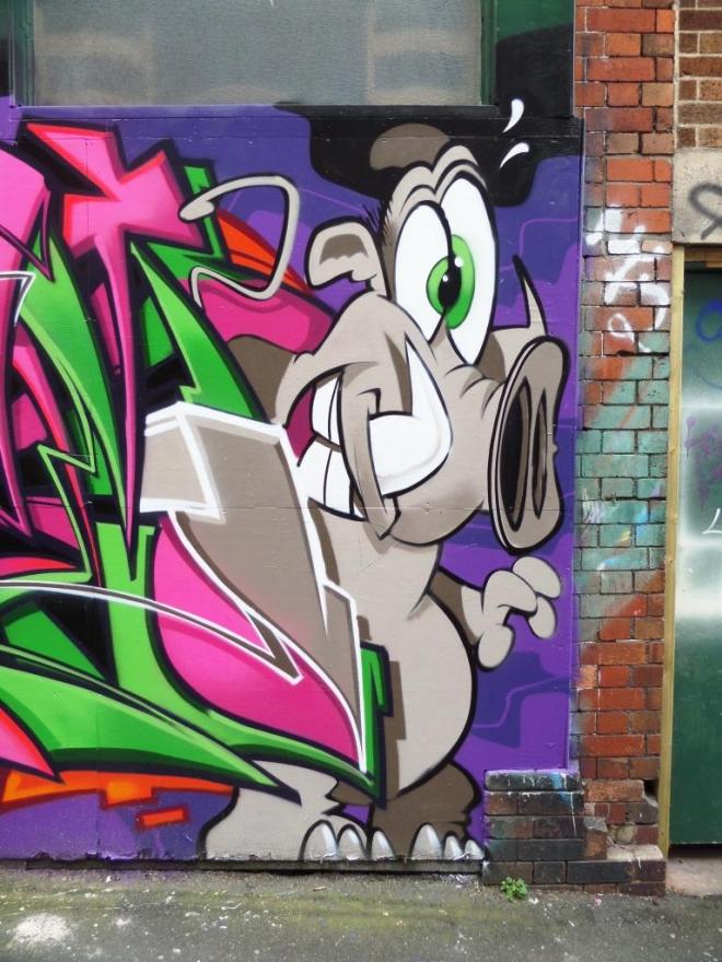 Deamze, Kings Square Avenue, Bristol, April 2017