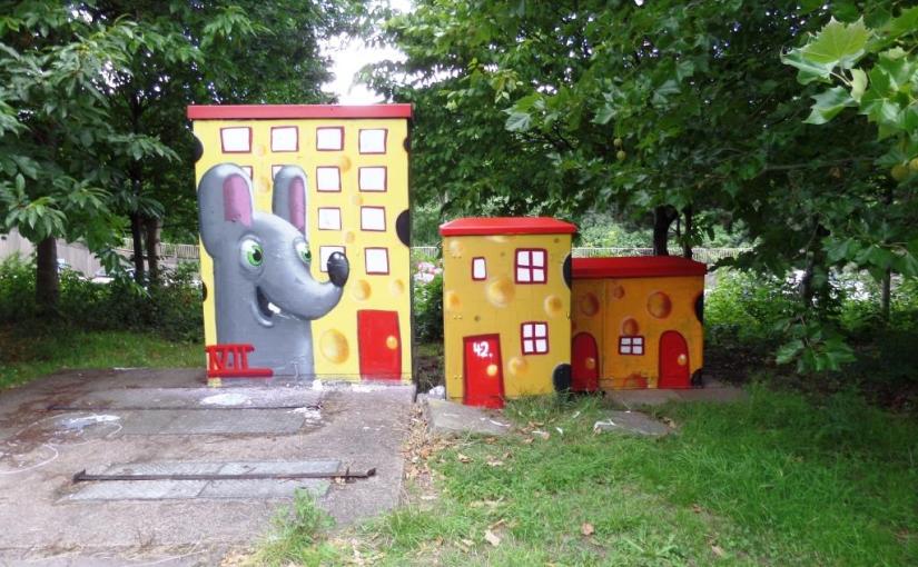 Color, M32 roundabout, Bristol, August 2017