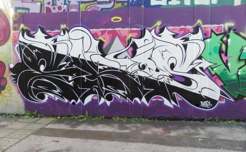 Elvs, M32 roundabout, Bristol, September 2017