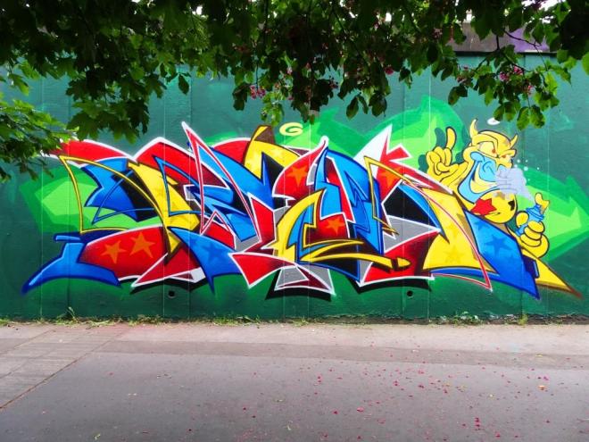 Deamze, M32 roundabout, Bristol, May 2018