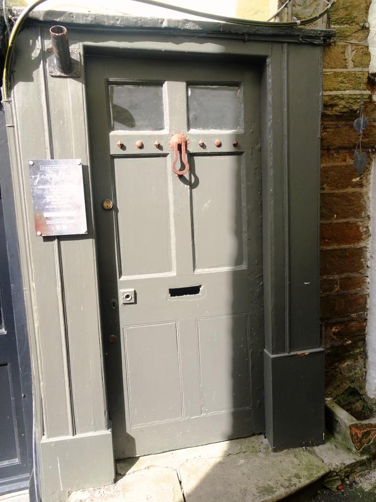 Door, Fowey, Cornwall, September 2018