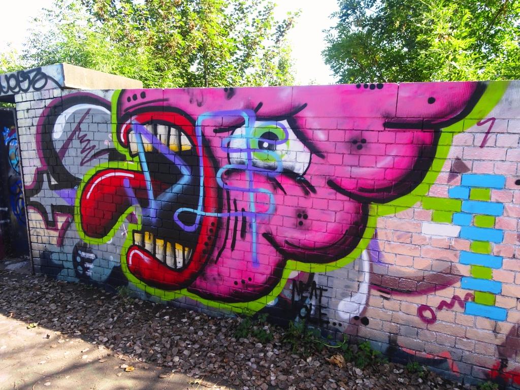 Stupis Stupid Meathole, Fairlawn Road, Bristol, September 2018