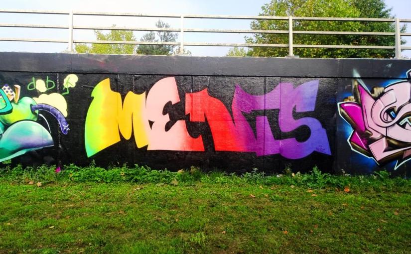 1807. M32 roundabout J3&nbsp;(99)