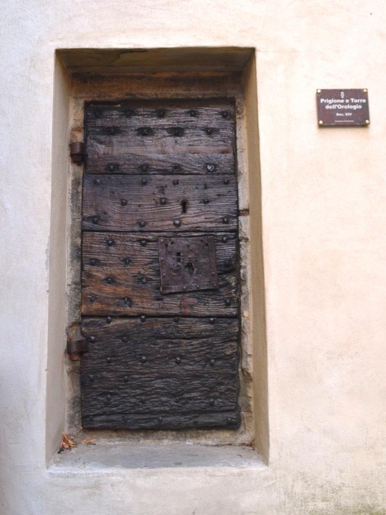 Prison door, Piazza Fortebraccio, Montone, Umbria, August 2018