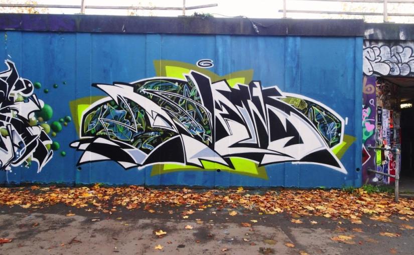 1869. M32 roundabout J3&nbsp;(107)