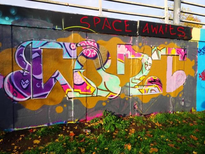 Cort, Unfinished, M32 roundabout, Bristol, November 2018