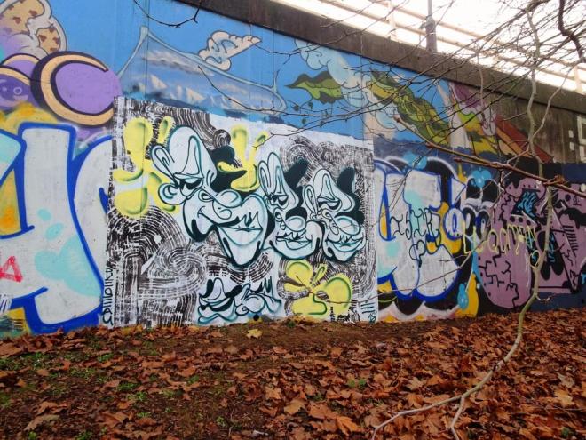 Unknown artist, M32 roundabout, Bristol, December 2018