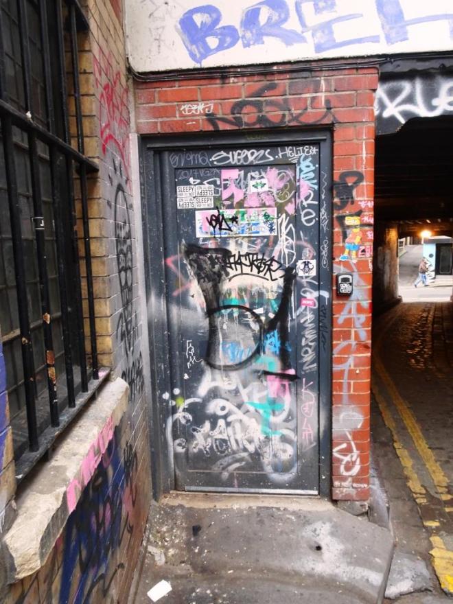 Graffiti door, Leonard Lane, Bristol, March 2019