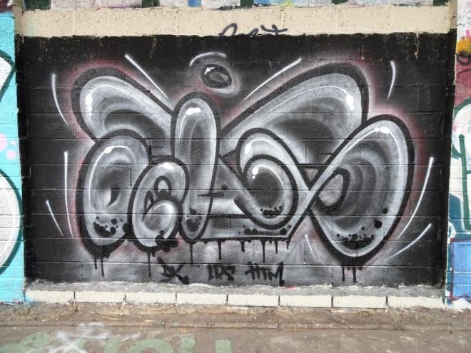 Decay, M32 cycle path, Bristol, June 2019