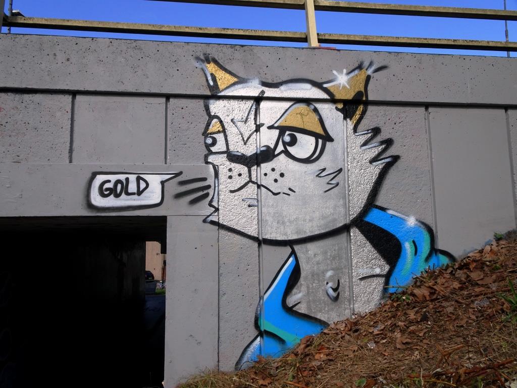Daz Cat, M32 roundabout, Bristol, August 2019