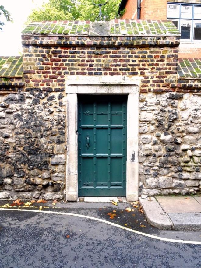 Wall door, Westminster, October 2019