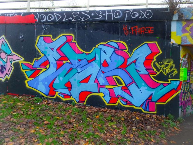 Warp, M32 roundabout, Bristol, November 2019