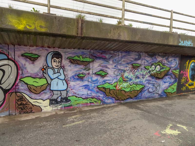 Kool Hand and Conrico, M32 cycle path, Bristol, December 2019
