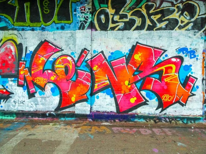 Lens, M32 cycle path, Bristol, January 2020