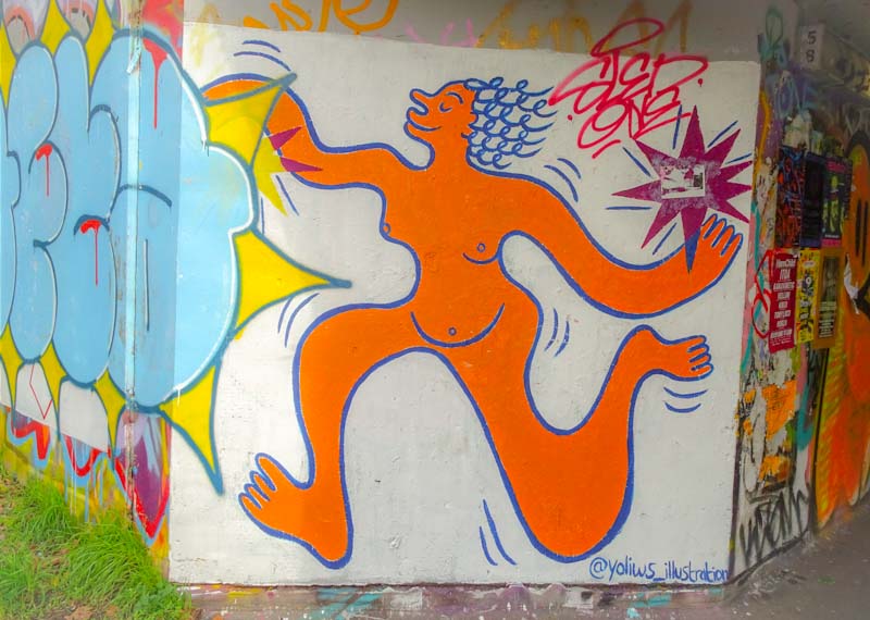 Yoliws, M32 roundabout, Bristol, December 2019