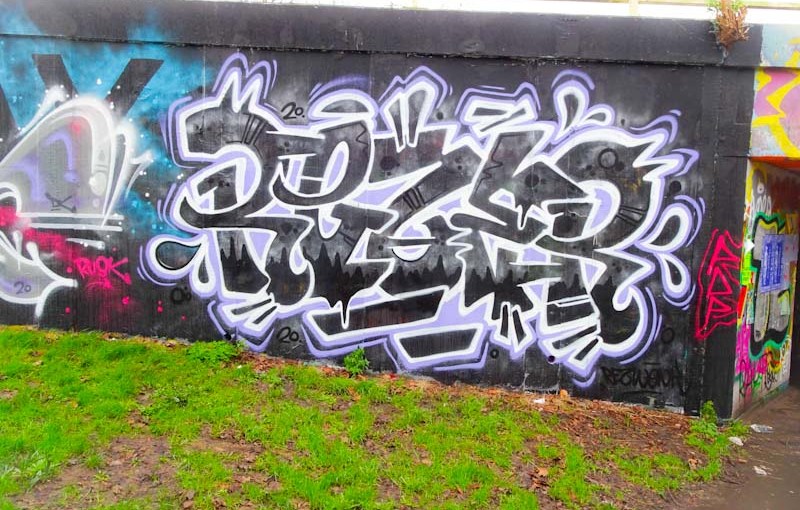 2753. M32 roundabout J3&nbsp;(197)