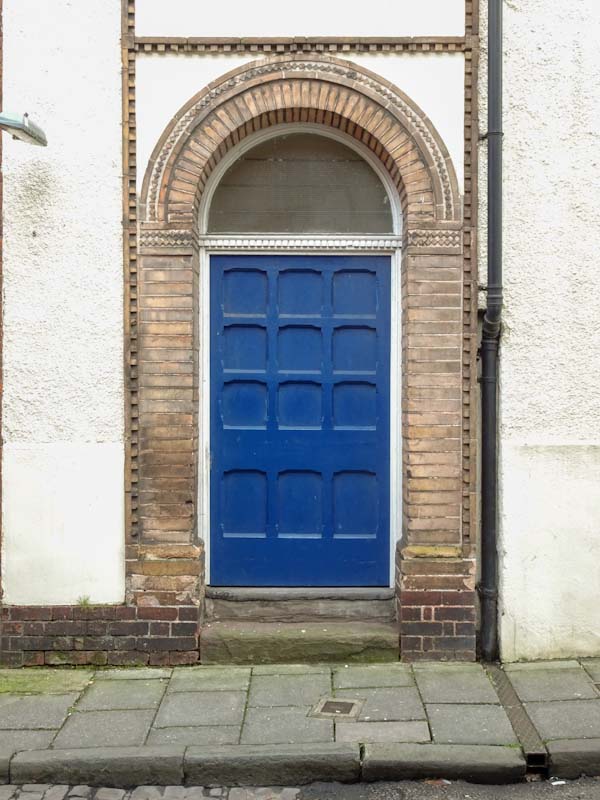 Unusual panelled door, Bristol, December 2019