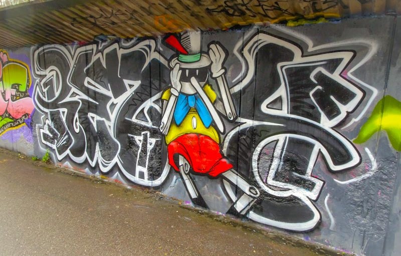 Rezwonk, M32 cycle path, Bristol, March 2020