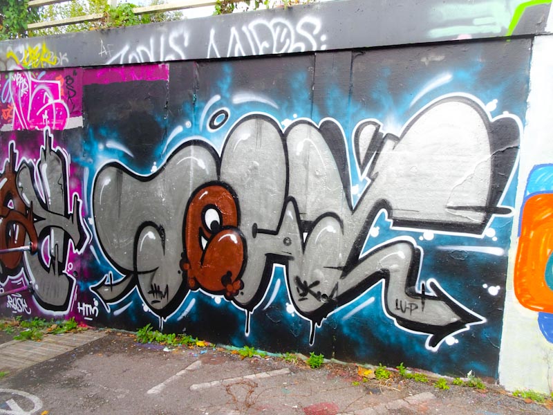 Decay, M32 roundabout, Bristol, September 2019