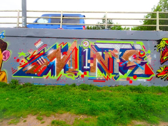 Minto, M32 roundabout, Bristol, July 2020