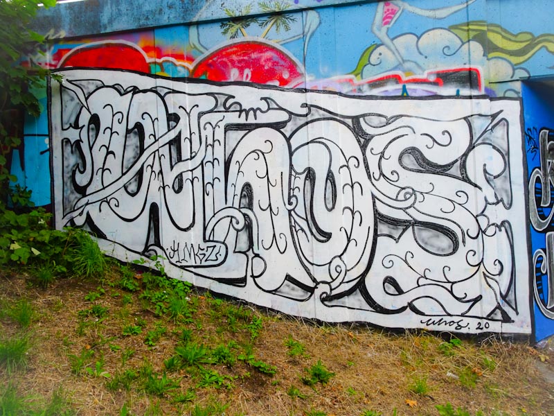 Whos, M32 roundabout, Bristol, July 2020