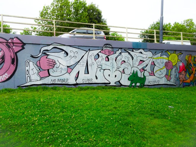 Whos, M32 roundabout, Bristol, July 2020