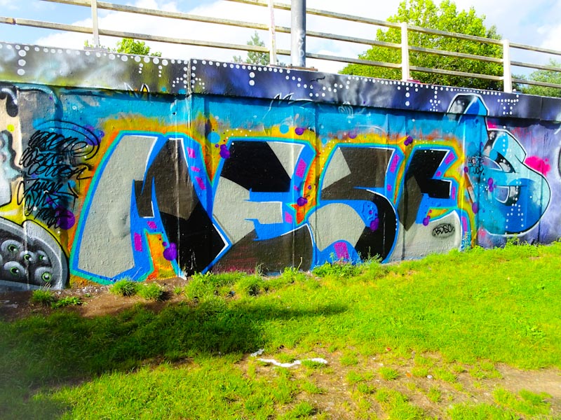 Mest, M32 roundabout, Brisol, August 2020