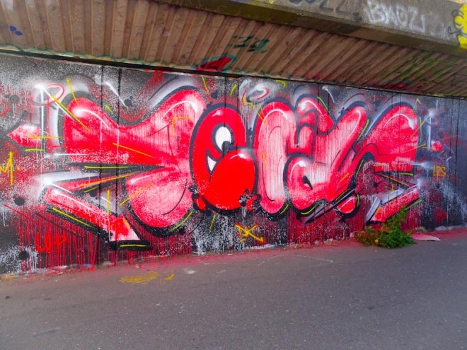 Decay, M32 cycle path, Bristol, July 2020
