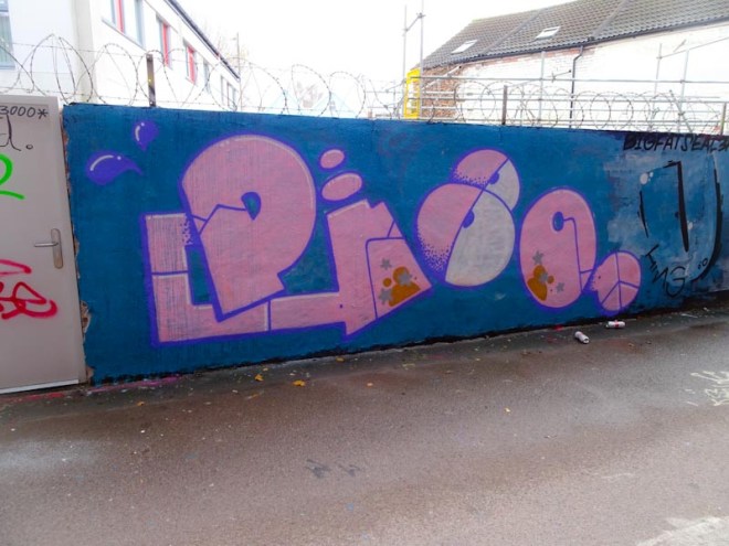 Pl8o, M32 Cycle path, Bristol, November 2020