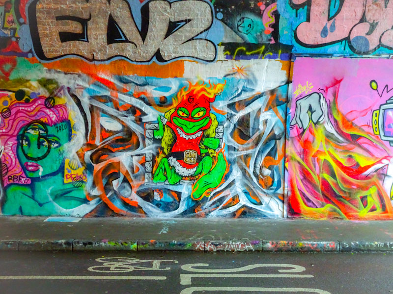 Mr Sleven and Mr Klue, St Werburghs, Bristol, December 2020