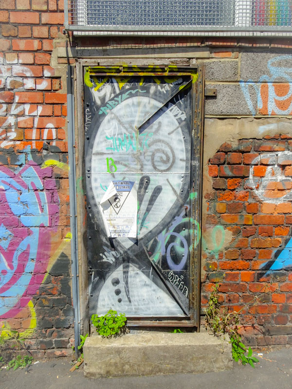 Mr Bloopy tag on a knackered old door, Bristol, July 2020