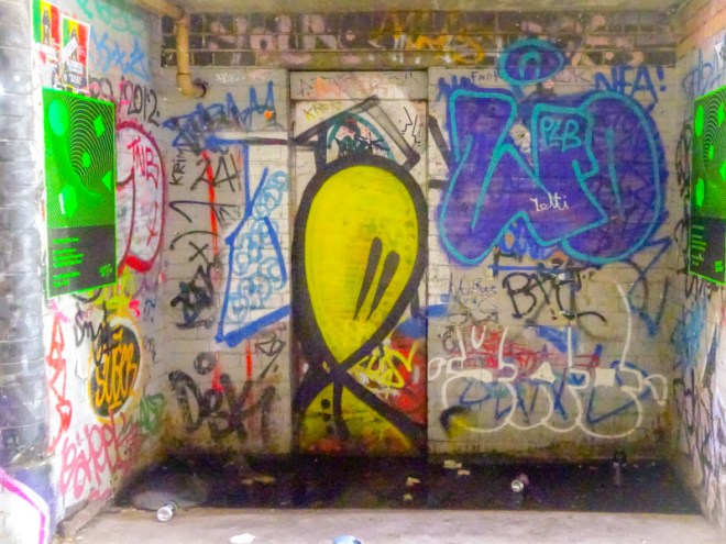 Mr Bloopy door, Bristol, June 2019