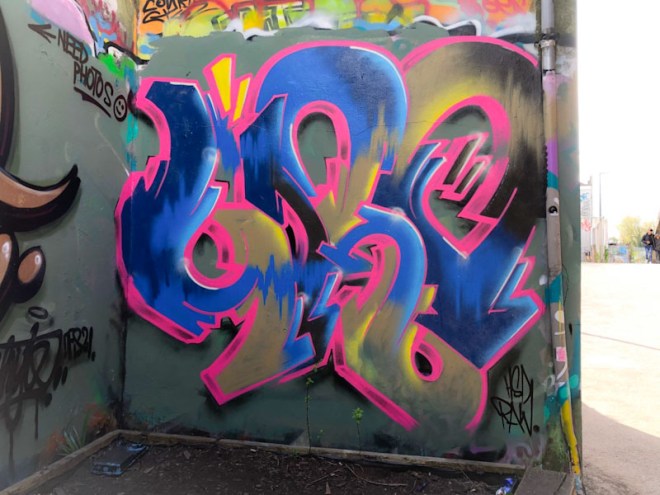 Benjimagnetic, M32 cycle path, Bristol, April 2021