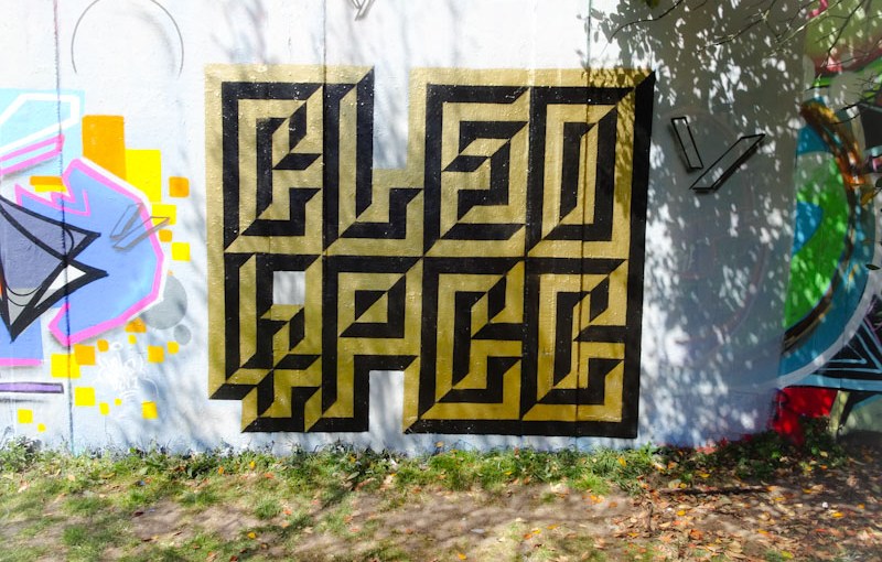 3649. M32 roundabout J3&nbsp;(315)