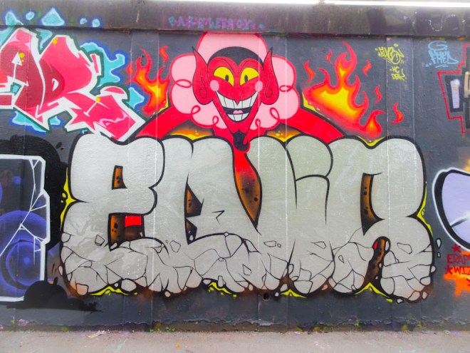 Elvs, M32 roundabout, Bristol, April 2021