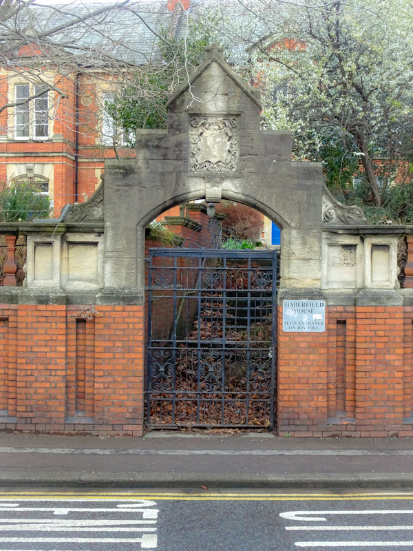 Haberfield House gate, Hotwells, Bristol, March 2019