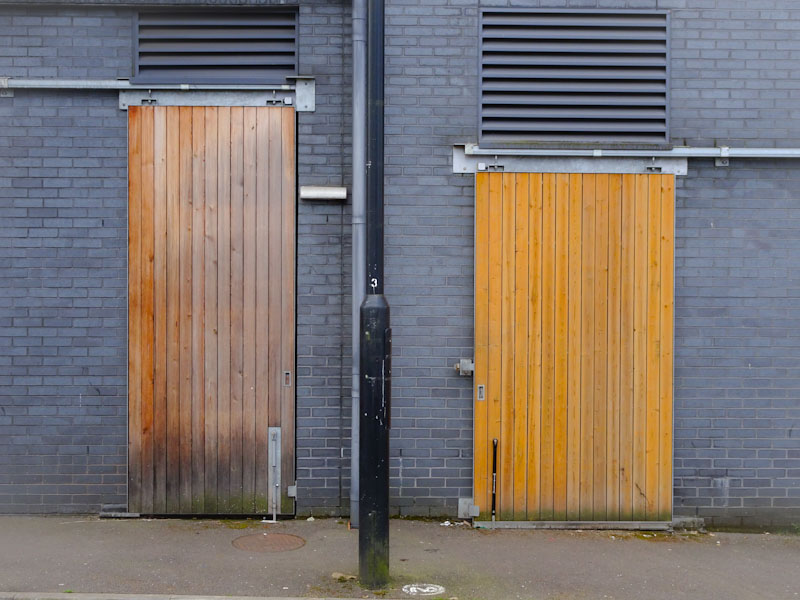 Sliding doors, Easton, Bristol, April 2021