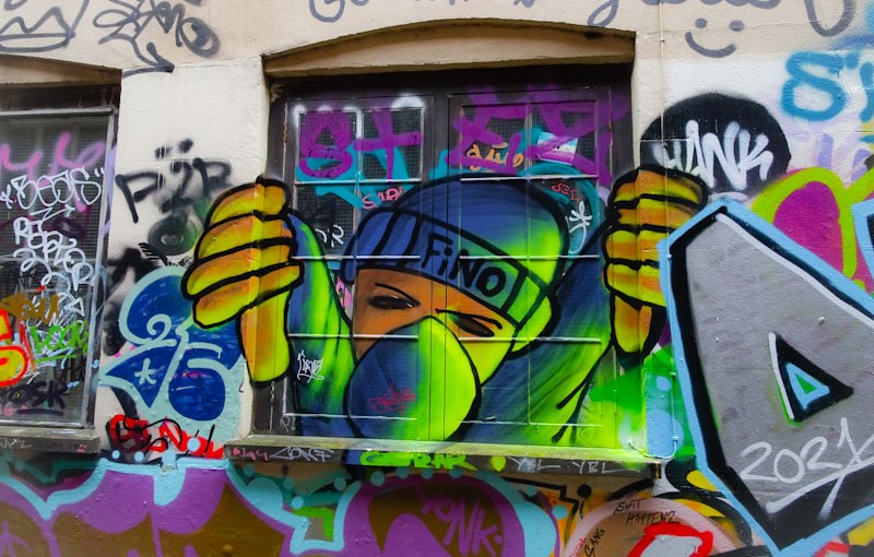 3700. Leonard Lane&nbsp;(28)