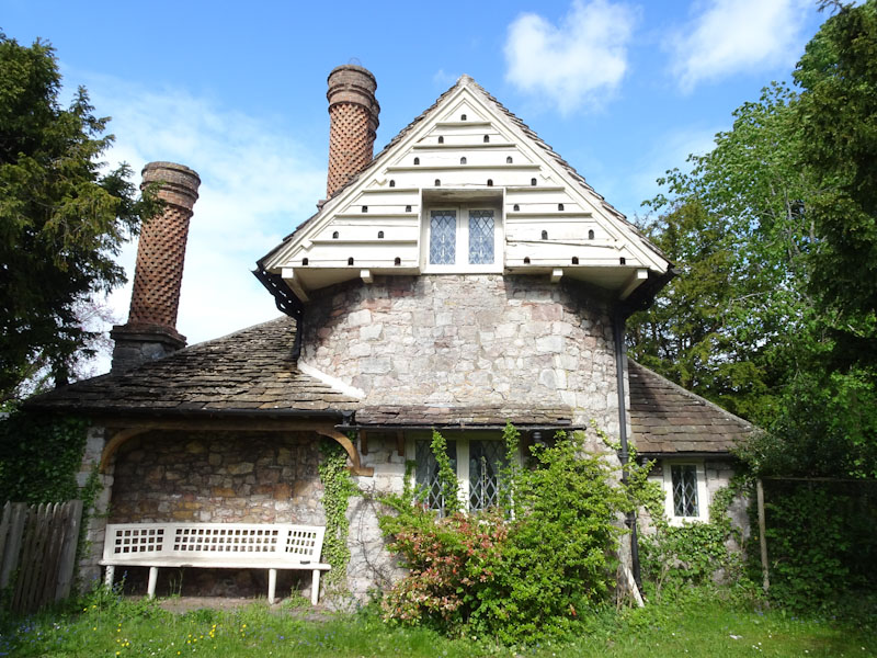 No 9 Blaise Hamlet, Bristol, May 2021