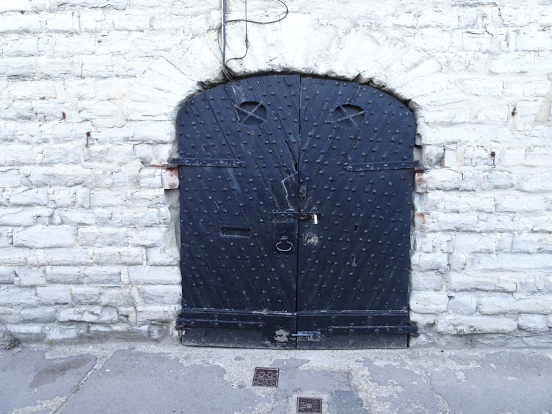 Old door, Lyme Regis, Dorset, July 2021
