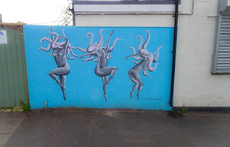 3813. Gerrish Avenue