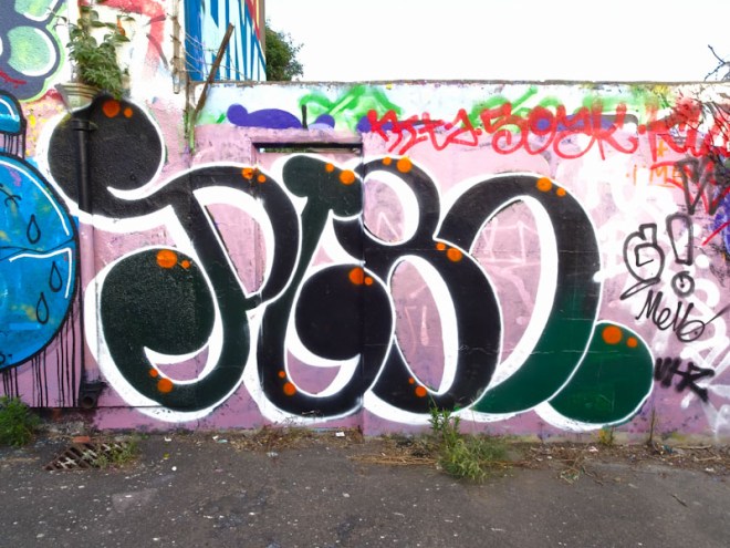 Pl8o, M32 Cycle path, Bristol, June 2021