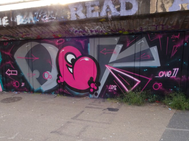 Decay, M32 cycle path, Bristol, June 2021