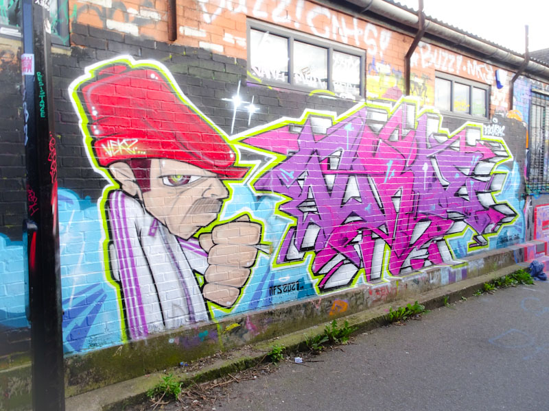 Veks and Turoe, M32 Cycle path, Bristol, August 2021